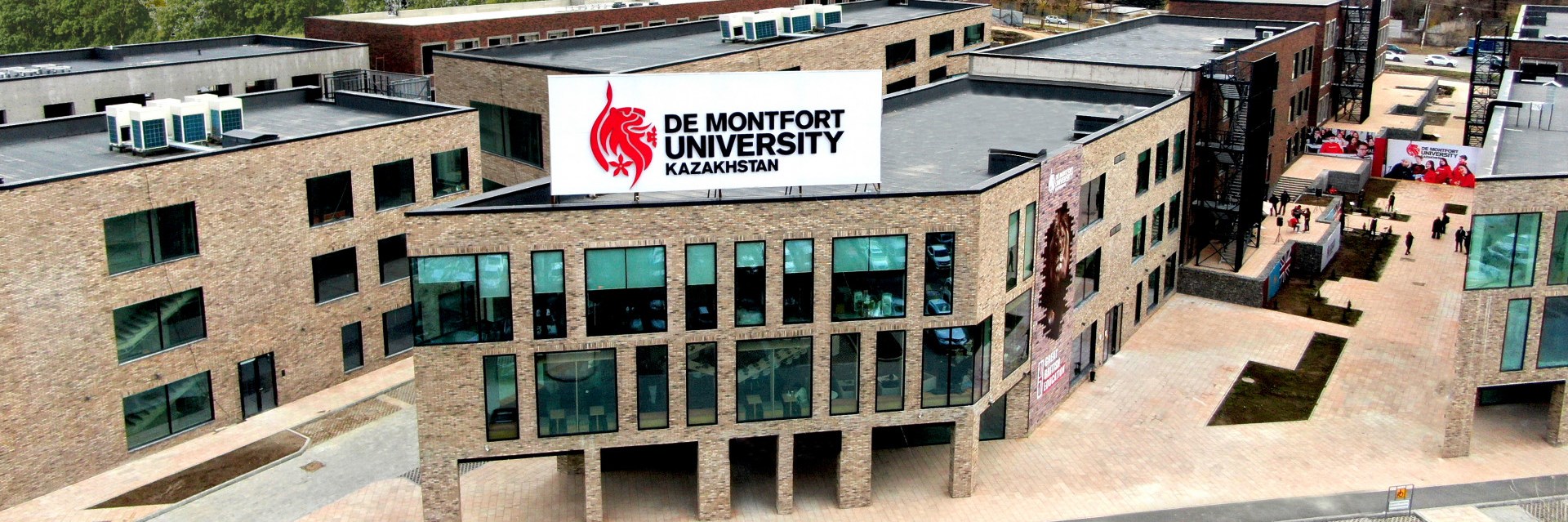 De Montfort University главное фото
