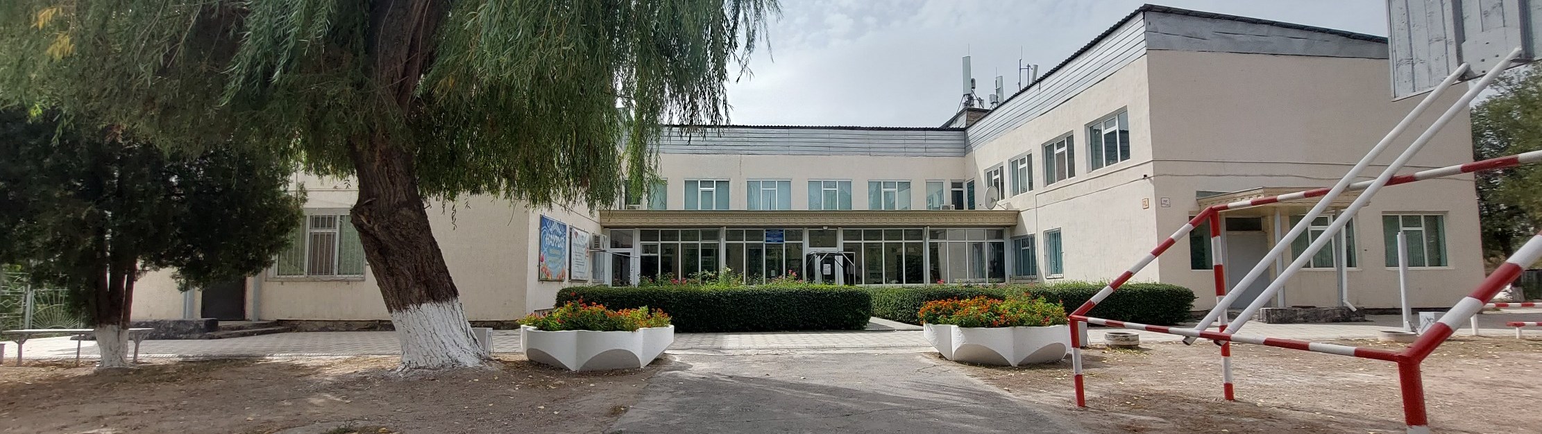 Современный гуманитарно-технический колледж главное фото