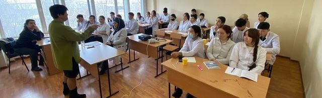 Медико-фармацевтический колледж № 1 главное фото