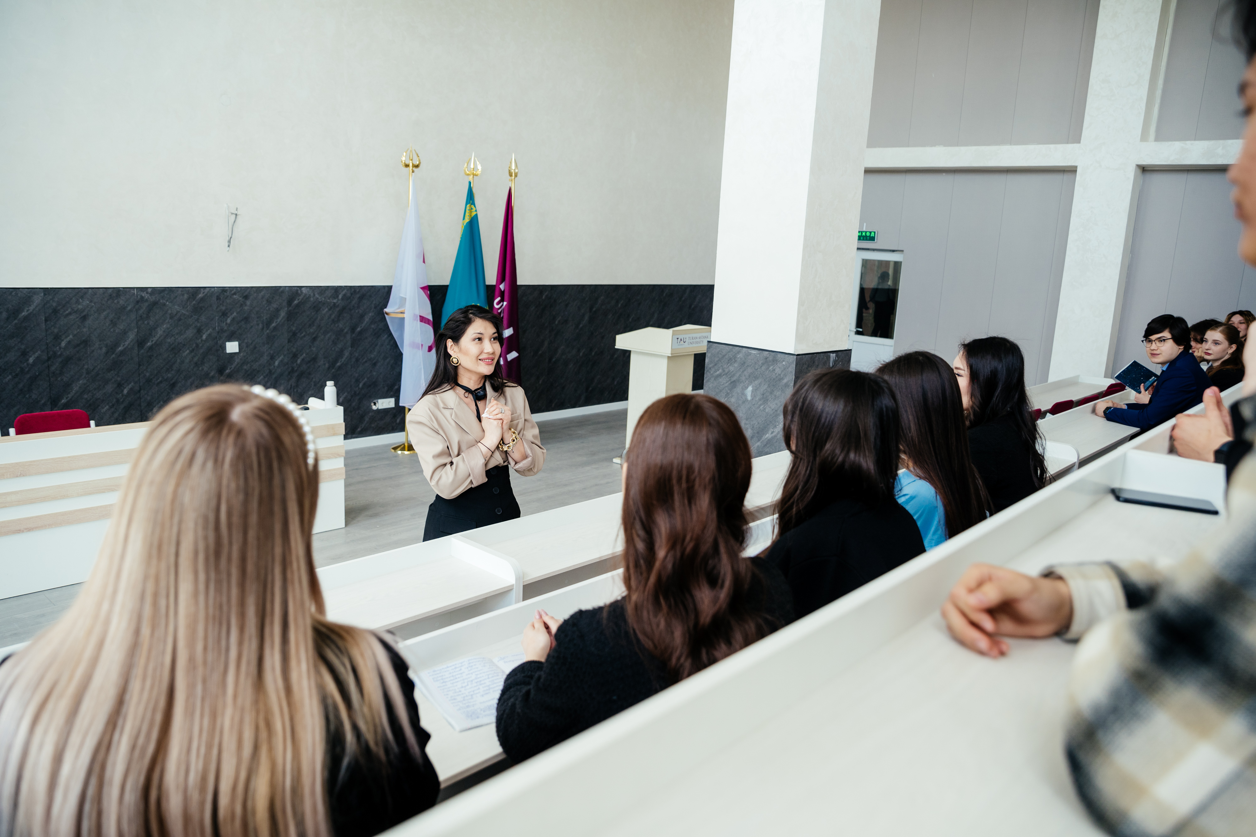 aistcinema1-76jpgjpeg.jpeg Университет Туран-Астана